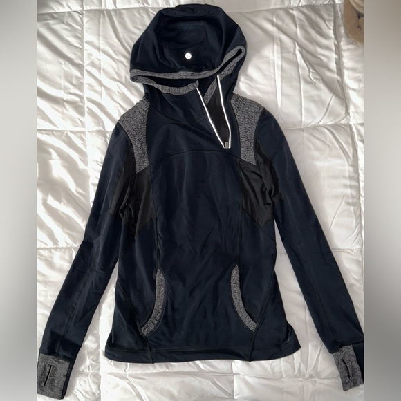 lululemon athletica Sweaters - Lululemon Athletica Run: Back On Track Hoodie